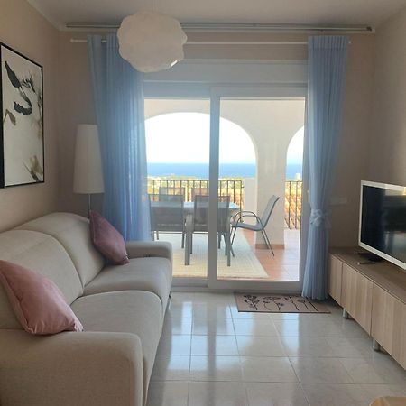 Imperial Park - Bungalow Mit Panoramablick Und Schoener Terrasse Калпе Екстериор снимка