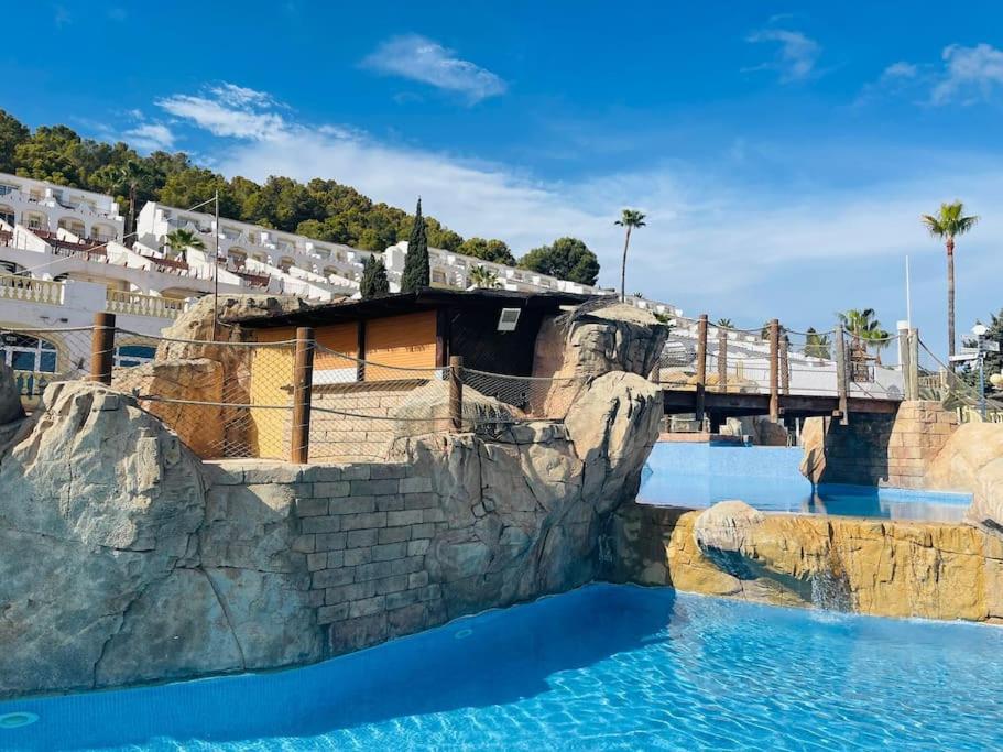 Imperial Park - Bungalow Mit Panoramablick Und Schoener Terrasse Калпе Екстериор снимка
