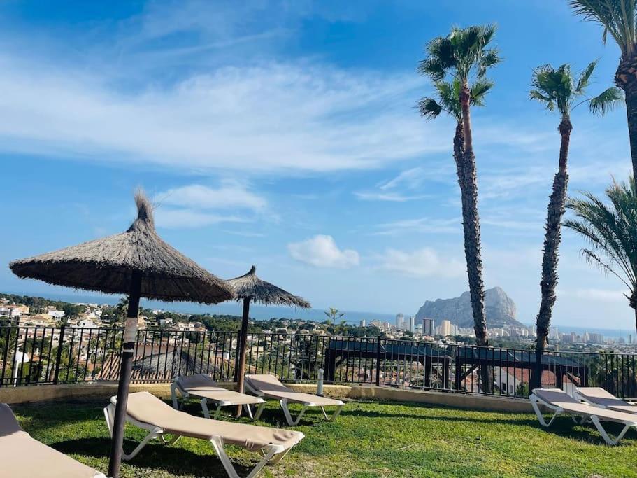 Imperial Park - Bungalow Mit Panoramablick Und Schoener Terrasse Калпе Екстериор снимка